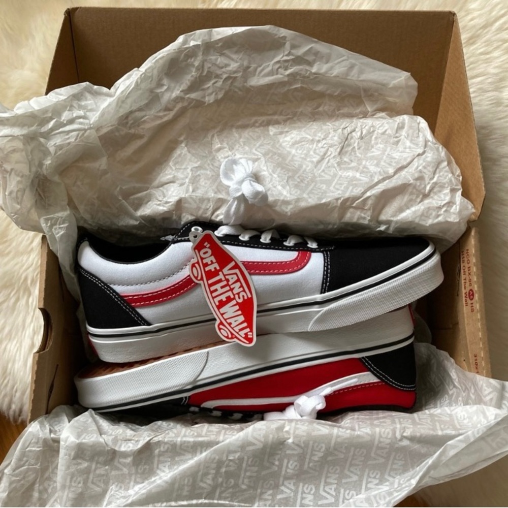 NWT VANS WARD SNEAKER KIDS SIZE 7 - Picture 8 of 8